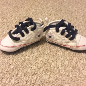 Baby converse NBW